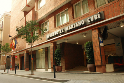APARTHOTEL MARIANO CUBI APARTHOTEL MARIANO CUBI