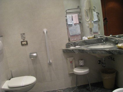 bagno accessibile hotel adriatico bagno accessibile hotel adriatico