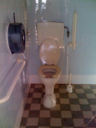 bagno accessibile follonica