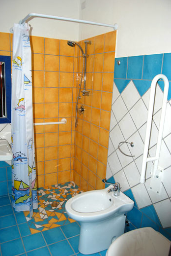 bagno accessibile hotel sardegna
