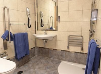 bagno accessibile bungalows lanzarote bagno accessibile